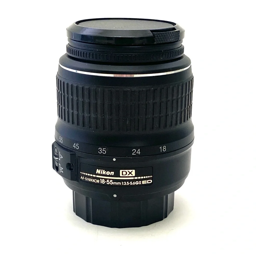 NIKON AF-S DX NIKKOR ED 18-55mm f/1:3.5 - 5.6 G II Aspherical Camera Lens